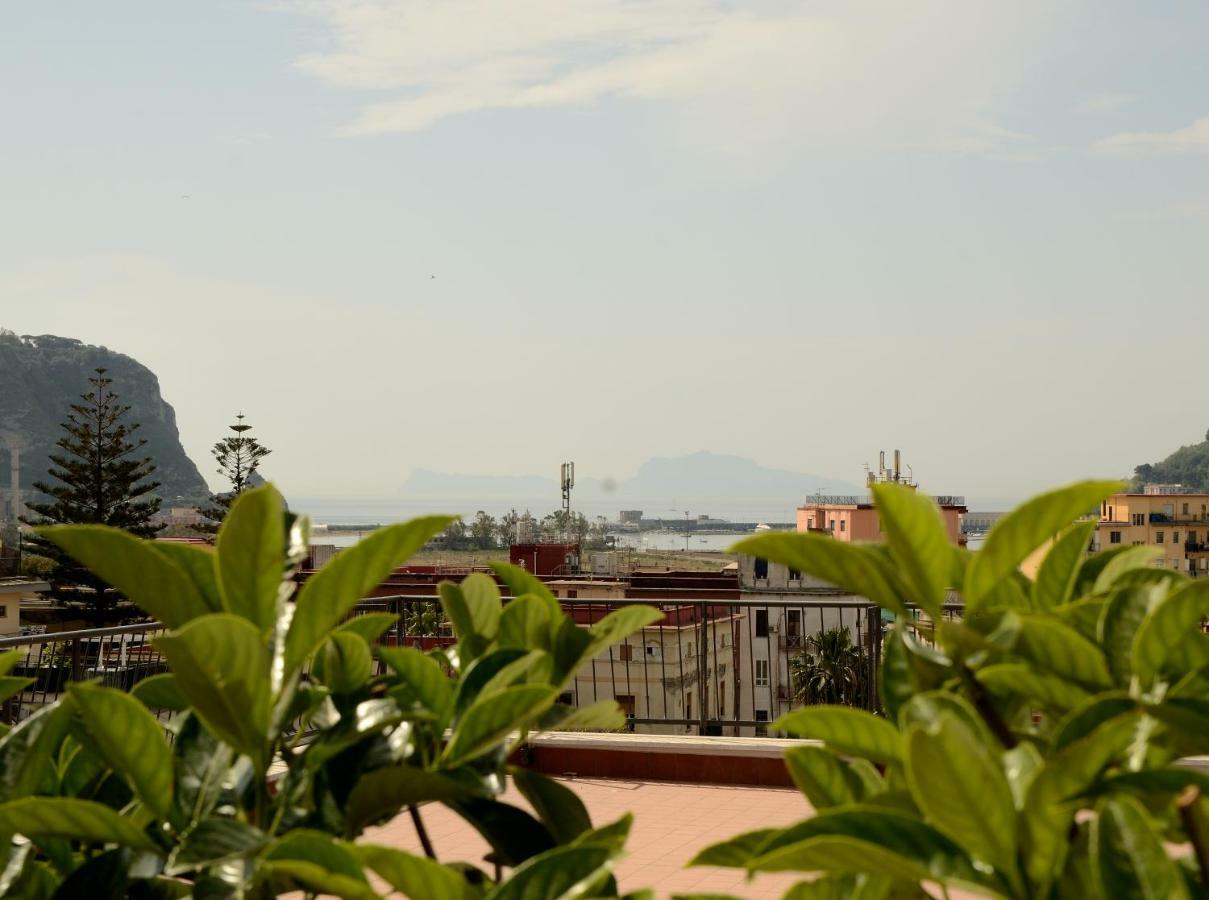 Apartmán Terrazza Eurialo Neapol Exteriér fotografie