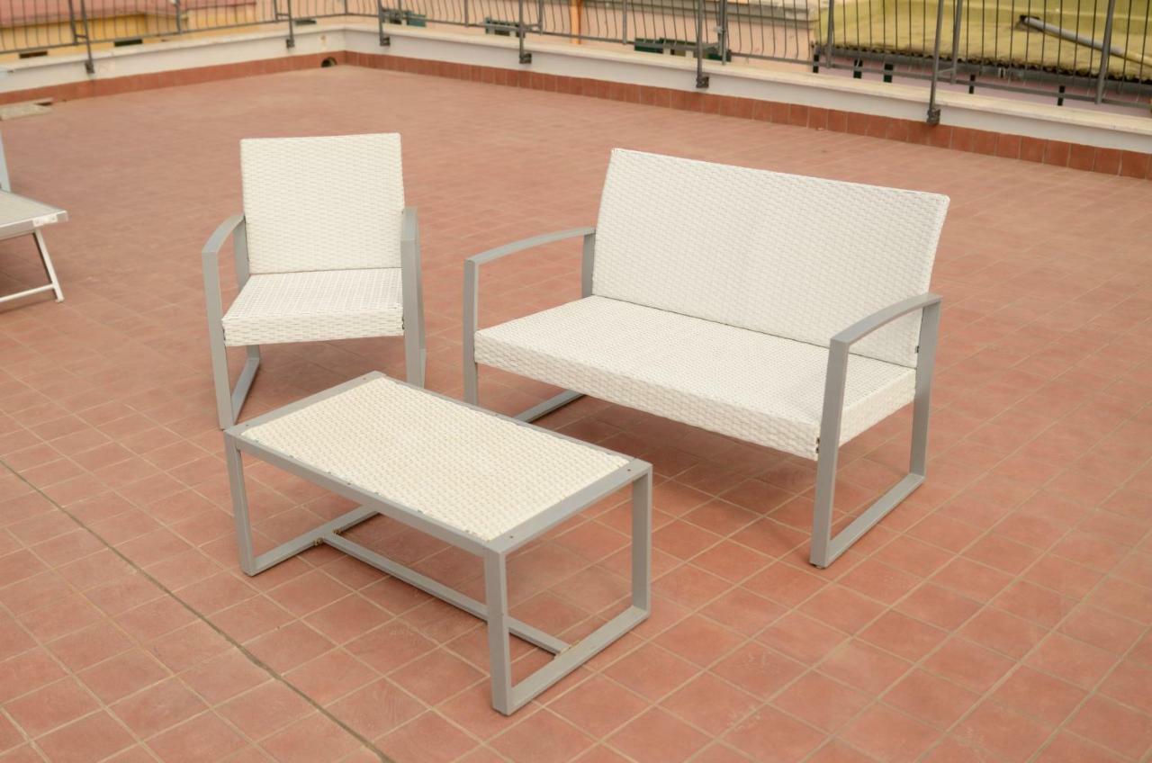 Apartmán Terrazza Eurialo Neapol Exteriér fotografie